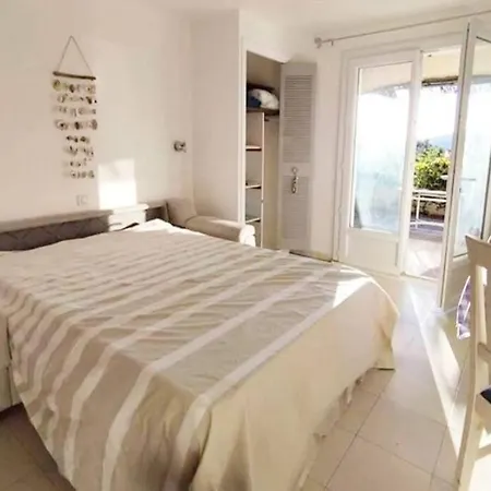 Mazet - A Pied Appartement *