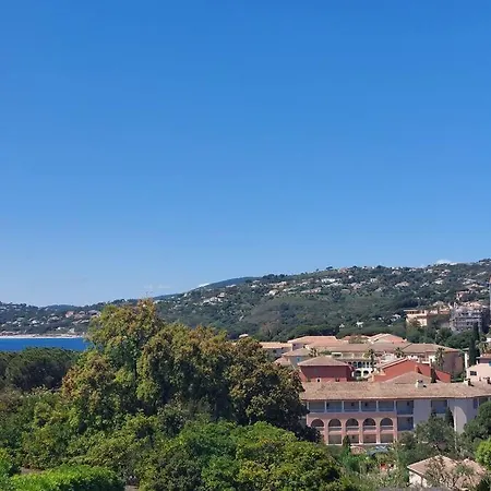 Mazet à 250m De La San Peire Aux Issambres Appartamento