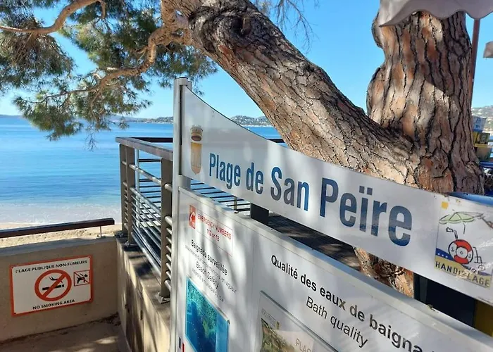 Mazet à 250m De La San Peire Aux Issambres Saint-Peïre-sur-Mer